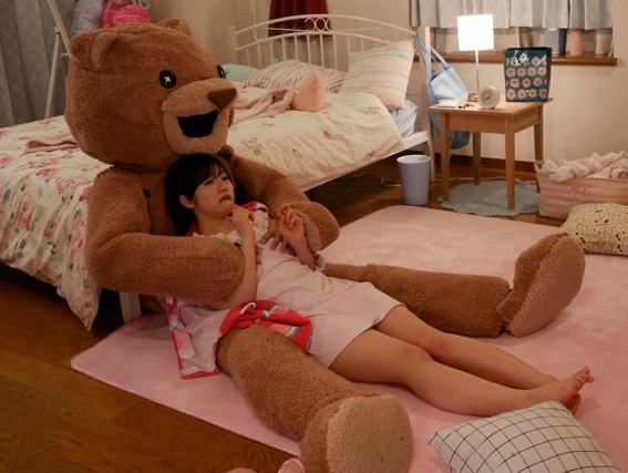 SDMU-942 Boneka beruang dan siswi lugu