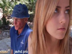 Film seks Eropa dan Amerika - Orang tua yang beruntung Abigaile Johnson